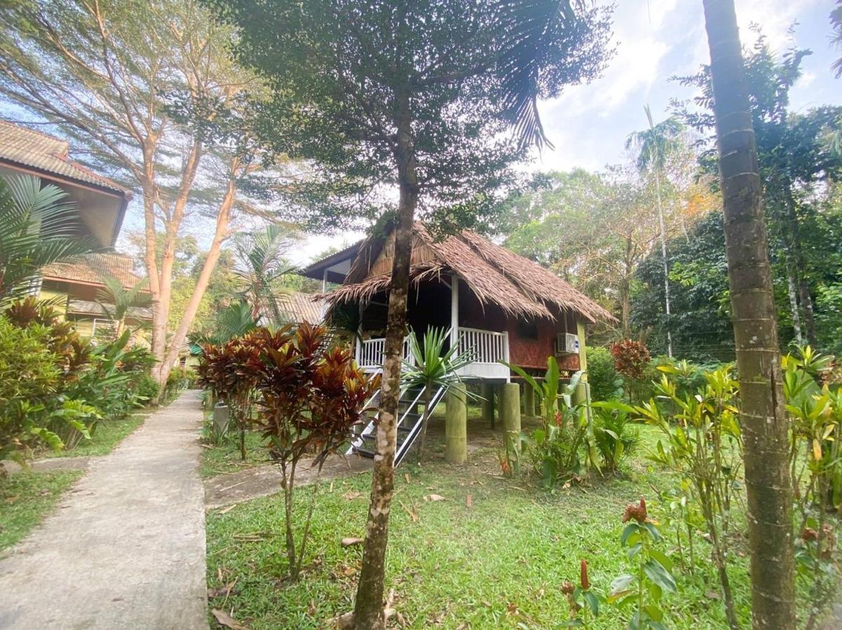 Khao Sok National Park Khao Sok Jungle Huts Resort מראה חיצוני תמונה
